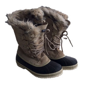 WOMEN’S Falls creek thinsulate winter boots. Size 9